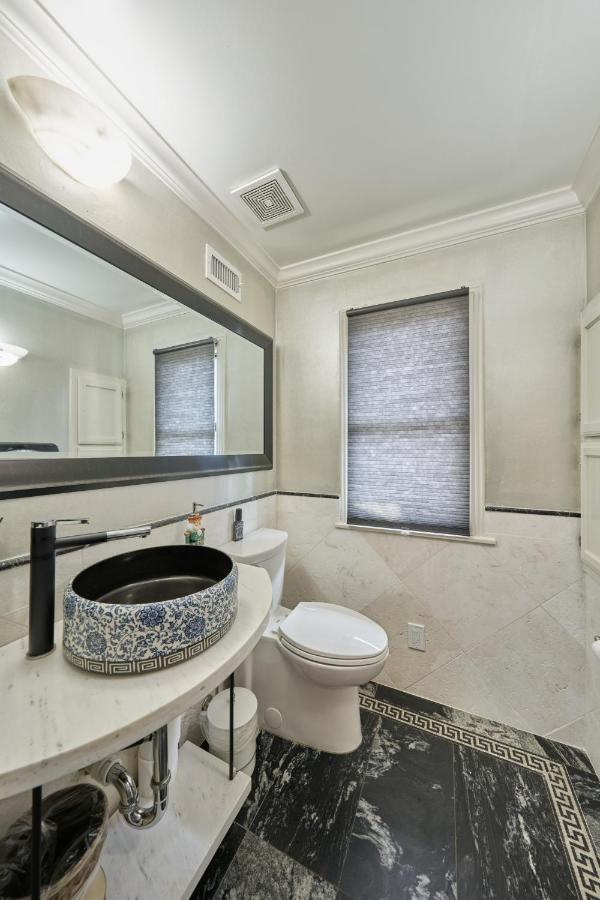 Villa With 8 Bedrooms And Heated Swimming Pool Houston Extérieur photo