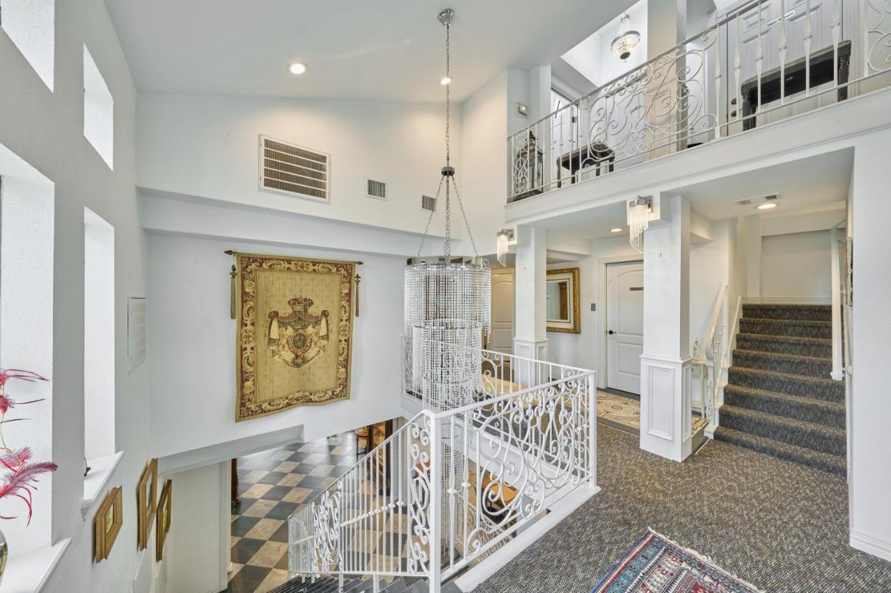 Villa With 8 Bedrooms And Heated Swimming Pool Houston Extérieur photo