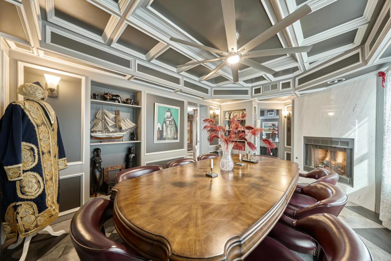Villa With 8 Bedrooms And Heated Swimming Pool Houston Extérieur photo