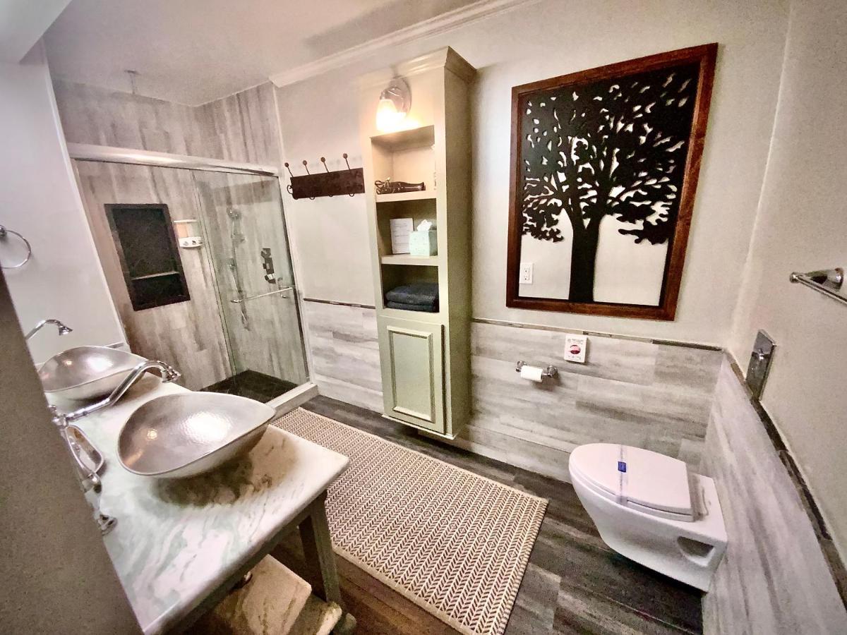 Villa With 8 Bedrooms And Heated Swimming Pool Houston Extérieur photo